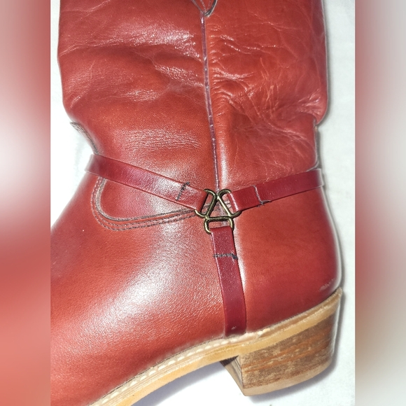 Miss Capezio Pull On Equestrian Style Boots Size 7 Gold Harness Detail Red Brown - Picture 7 of 15